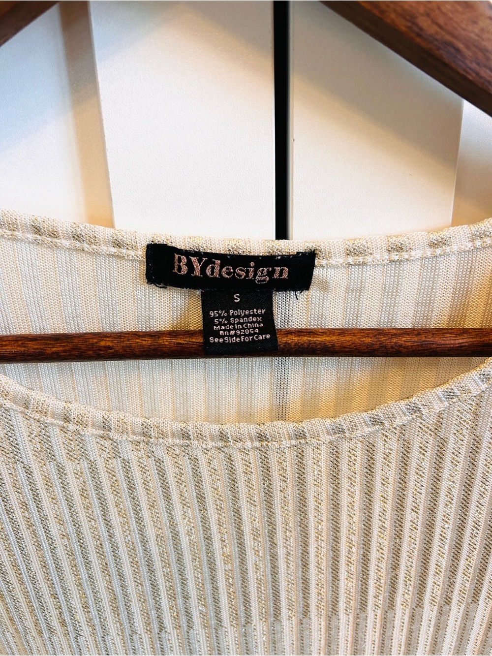 BYdesign Ivory Ribbed Puff Sleeve Knit Top Size Small Stretch Minimalist - Picture 3 of 5